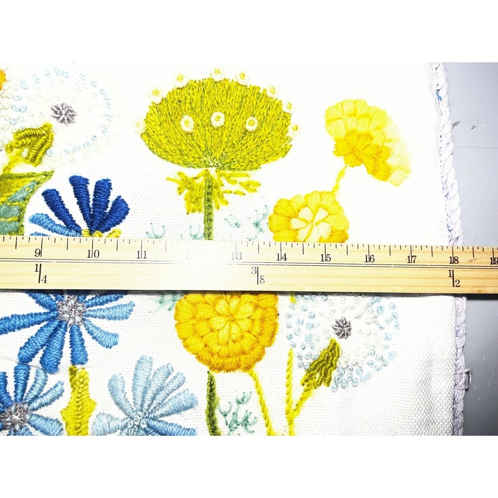 Vintage Hand Embroidered Floral Linen Pillow Cover Dandelion Wildflower 18x13" - Picture 3 of 8
